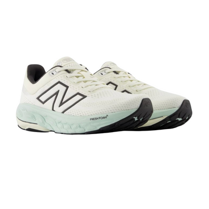 Womens New Balance Fresh Foam X 860 v14 (D Wide)